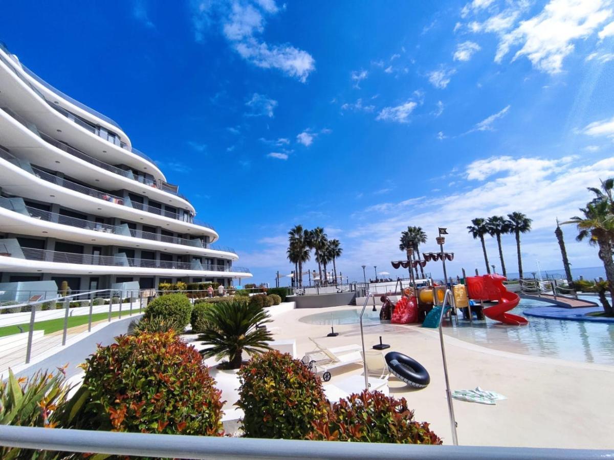 Infinity View Luxury Beachfront Apartment Arenales del Sol