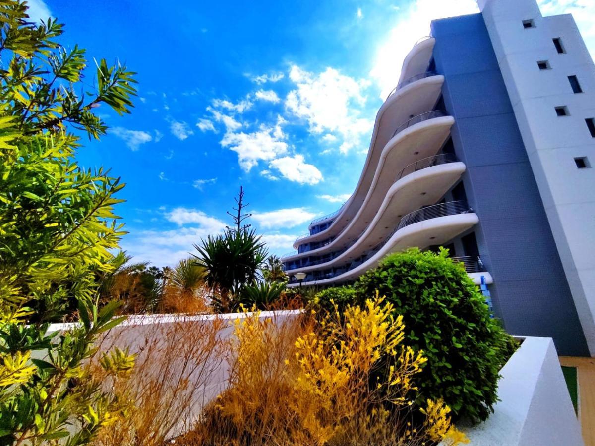 Infinity View Luxury Beachfront