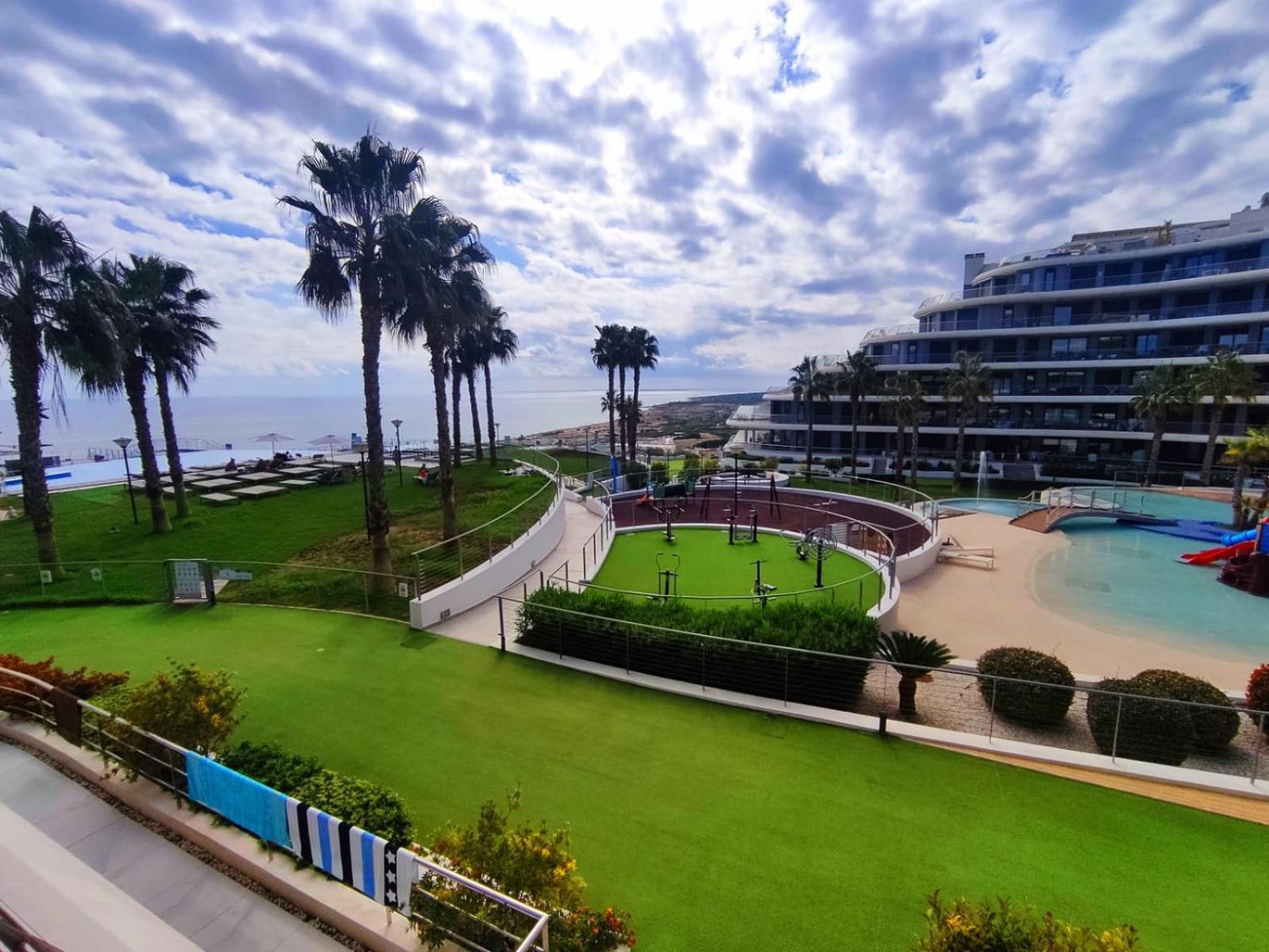 Apartment Infinity View Luxury Beachfront